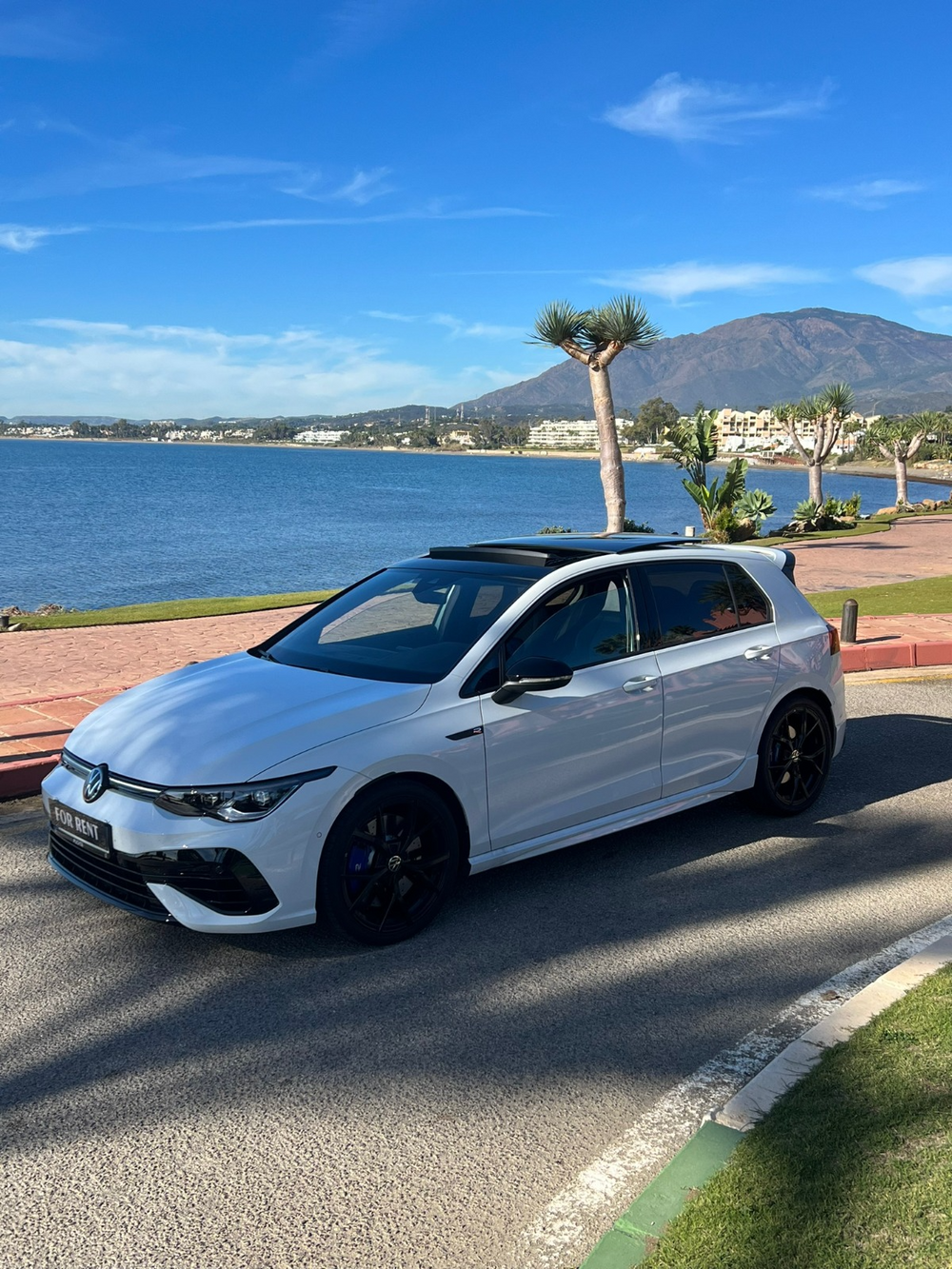 VW - Golf R