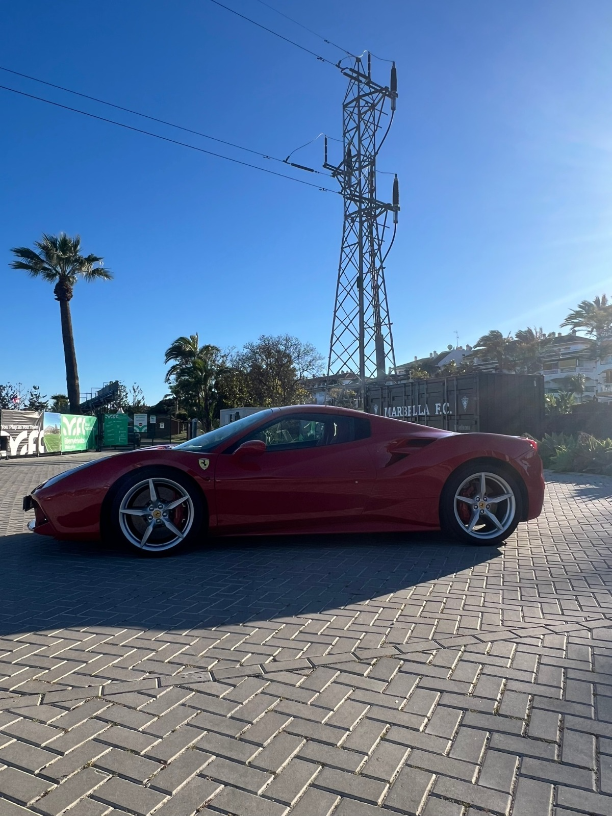 Ferrari - 488 Spider Cabriolet