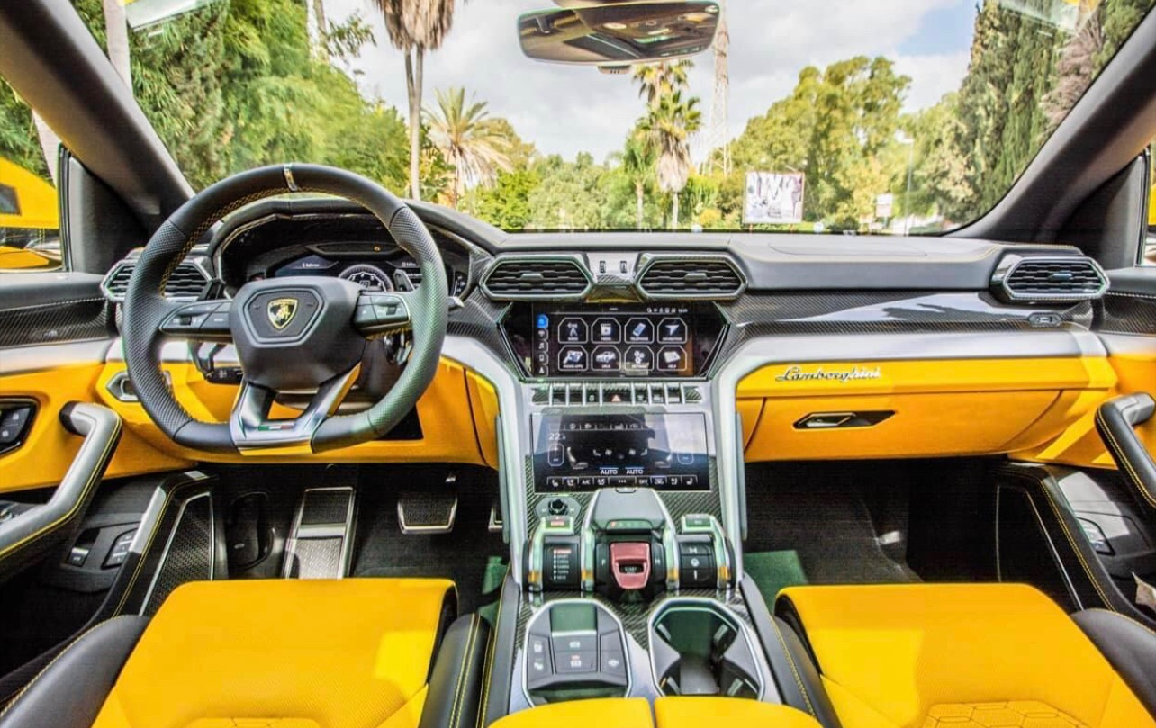 Lamborghini - Urus